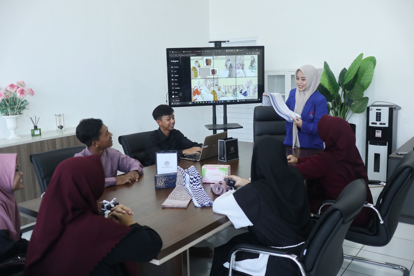 Foto Prodi Bisnis Kreatif