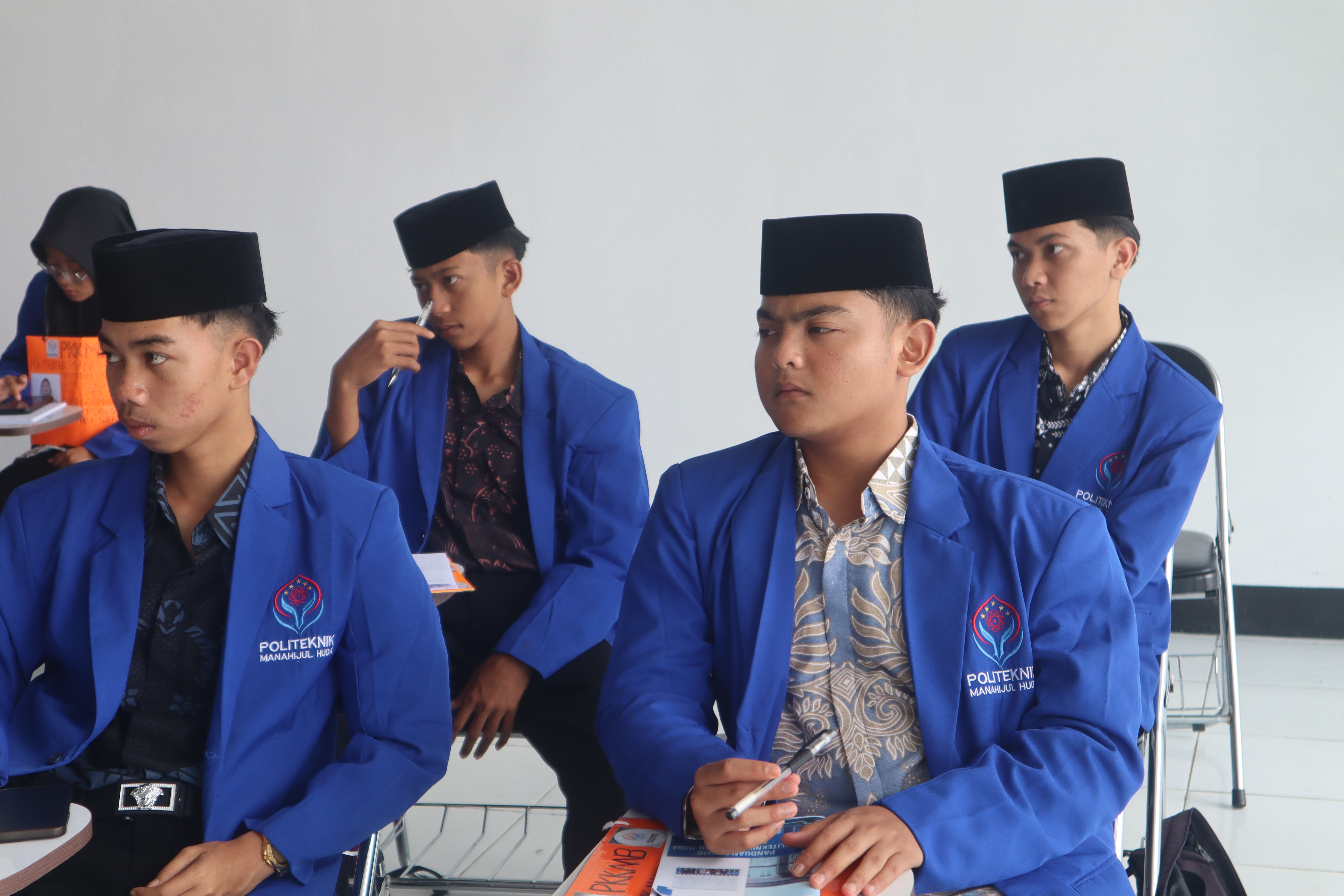 Komunitas Mahasiswa PMH